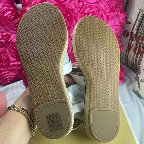 MICHAEL MICHAEL KORS, CUNNINGHAM SANDAL LEATHER, SIZE 8.5 - Picture 8 of 13